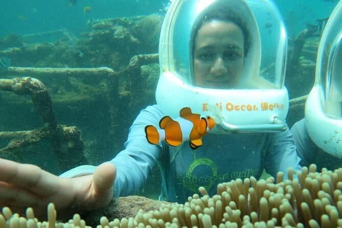 30 Minutes Ocean Walking in Nusa Dua, Bali - The Sea Walker Setup: Helmet, Oxygen Hose, and Keeping Your Hair Dry