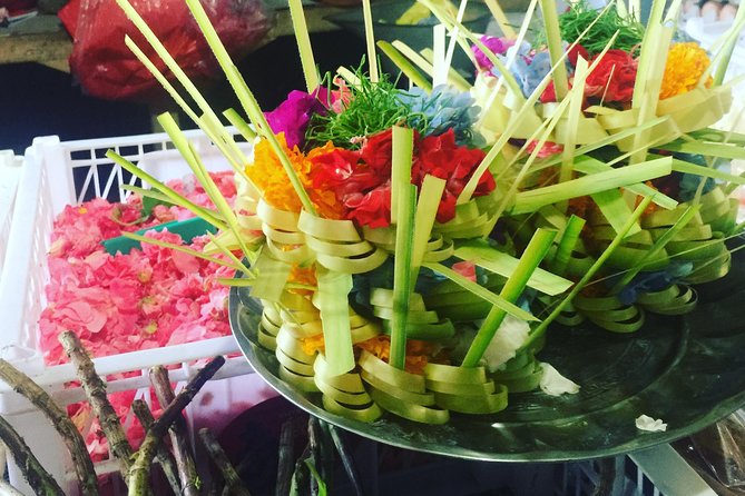 Afternoon Cooking Class & Making Bali Offering with Dinner - Cooking up to nine recipes, one taste at a time