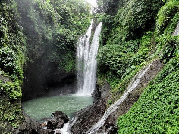 Aling-aling Waterfall tours - Hotel pickup and private vehicle: less hassle, more control