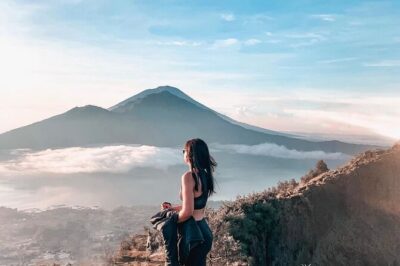 All Inclusive Mount Batur Sunrise Hike With Hotspring - Getting There: Pickup, Mobile Ticket, and the Meeting Point