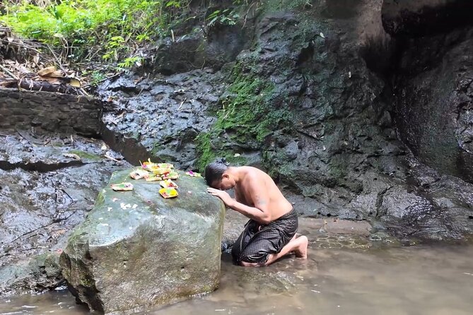 Atman Bali Journey water blessing - 9 direction meditation: the quiet break you didn’t know you needed
