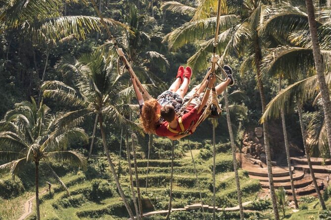 Bali Airport Transfer with English Speaking Driver - A fruit and coffee farm stop you can use, not just watch