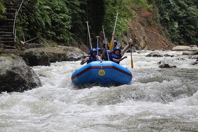 Bali ATV Ride Adventure & White Water Rafting with All-Inclusive - Lunch buffet: fueling up between dirt and water