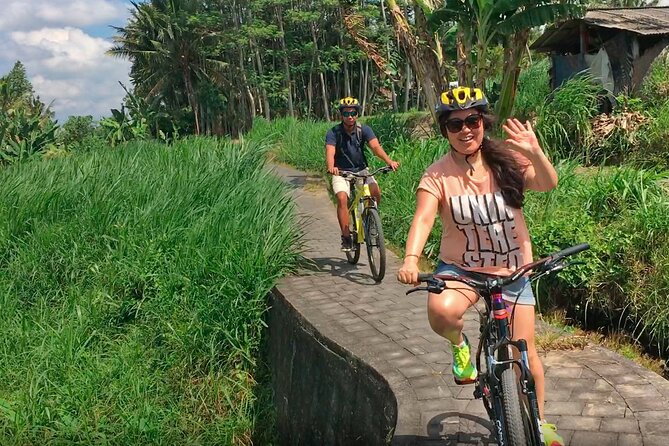 Bali Bike Tour Ubud Area - Bongkasa Village Lunch: A Family House Meal You’ll Remember