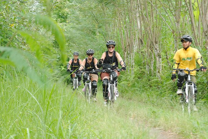 Bali Downhill Cycling and White Water Rafting - Lunch in Ubud Before the River Turns Wild