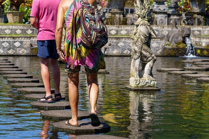Bali Gate of Heaven Temple, Waterfall, Water Palace & Swing - Pickup and timing: why going early matters here