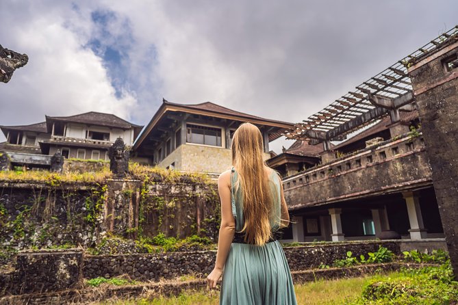 Bali Ghost Tour: The Biggest Abandoned Hotel in Bali - Morning pickup and the 10-hour rhythm from Ubud