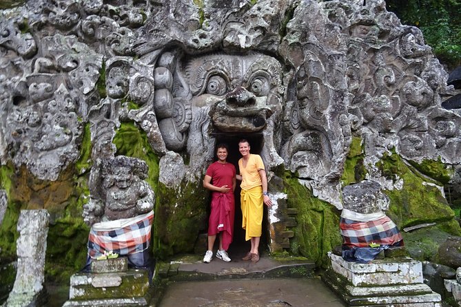 Bali Highlights Private Tour with Elephant Cave and Rice Field - Ubud countryside, minus the driving headache