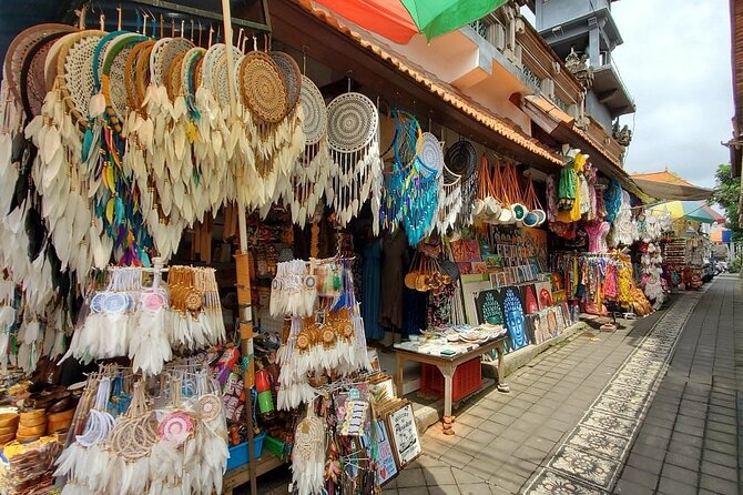 Bali Holy Bathing Ritual and Ubud Highlights tour - Price and value: $31 that includes the hard parts