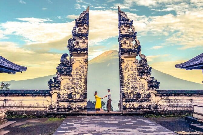 Bali Instagram Tour - DESIGN Your Own Trip - Tukad Cepung Waterfall: go in with a plan