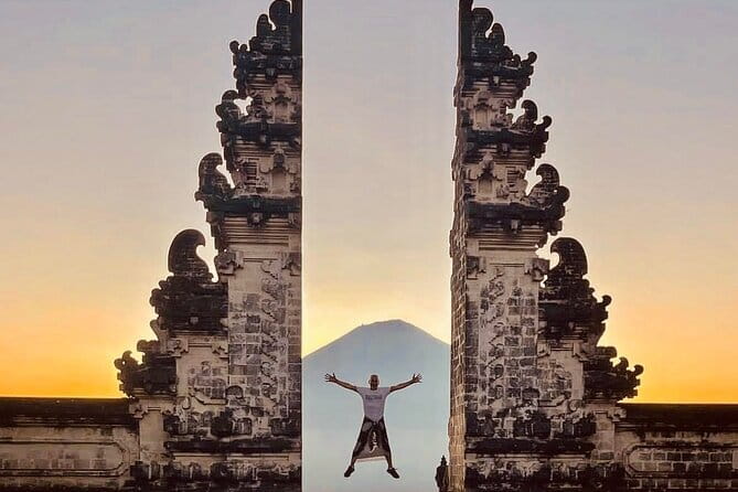 Bali Instagram Tour - DESIGN Your Own Trip - Blue Lagoon Beach: free entry and a clean start for snorkeling