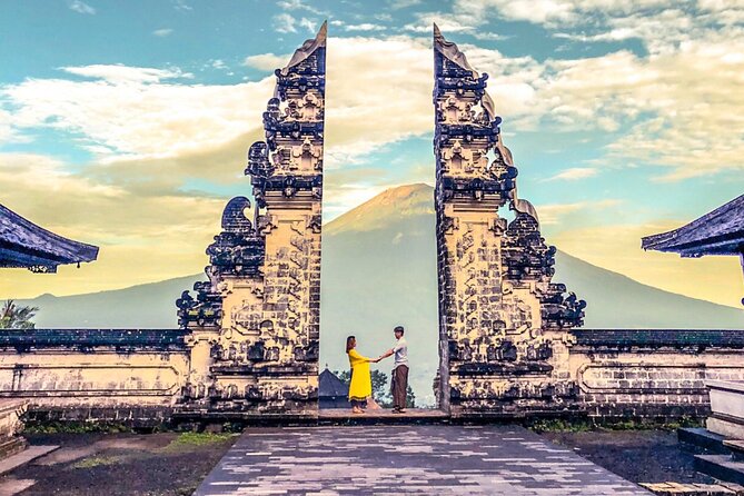 Bali Instagram Tour: Gate of Heaven, Swing and Waterfall Day Tour - Tukad Cepung Waterfall: the walk matters as much as the view