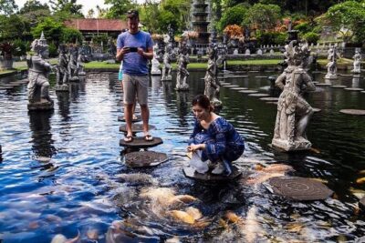 Bali Instagram Tour: Gate of Heaven, Swing and Waterfall Day Tour - Kumulilir jungle swing: quick lift, big fun