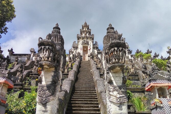 Bali Instagram Tour: The Most Scenic Spots - Ujung Water Palace (Taman Ujung): A Palace Park Stop That Adds Variety