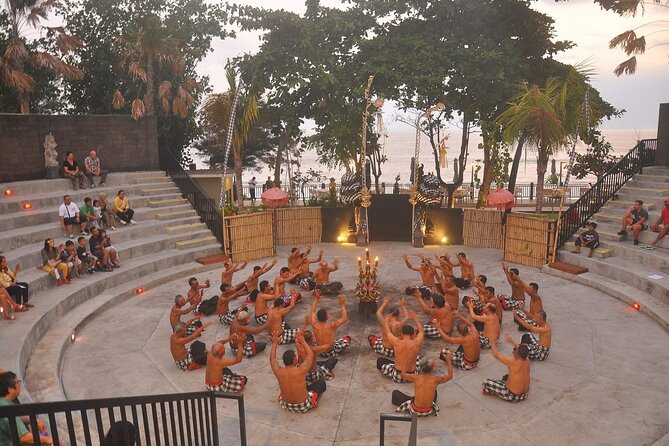 Bali Kecak Fire Dance Show at Tanah Lot, Tabanan with Transport - What the timing and setting mean for your evening