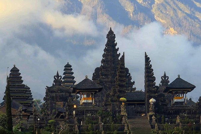 Bali Most Beautiful Temples Private Tour - Gunung Kawi (Rocky Temple): UNESCO and stone drama