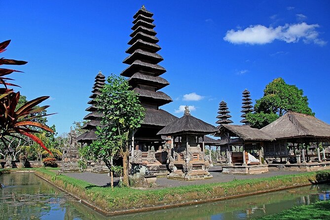 Bali Private Tour: Ulun danu Temple, Iconic Handara Gate & Tanah lot sunset. - Tanah Lot sunset: where timing turns photos into memories