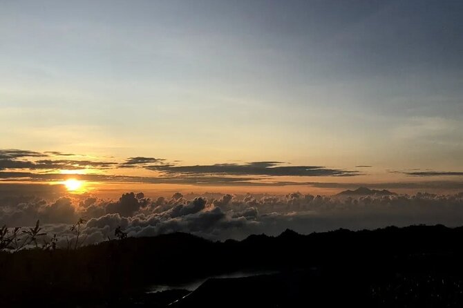 Bali Scenic Mount Batur Hike - What to pack (so you don’t freeze or regret it)