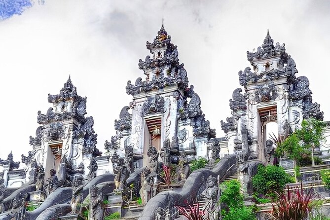 Bali Snorkeling Tour At Blue Lagoon with Gate of Heaven Temple - Comfort details: lunch, showers, tickets, and gear