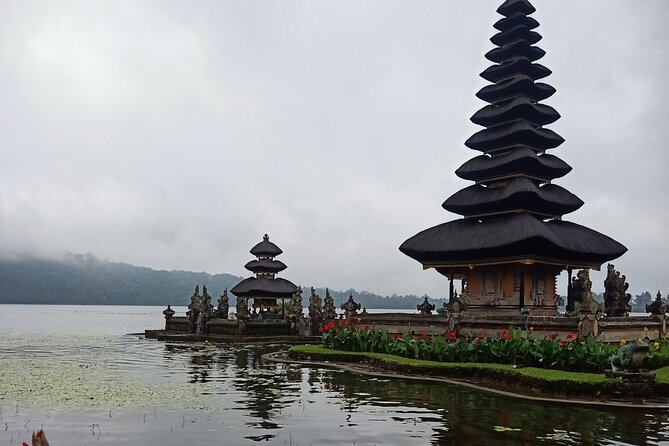 Bali Tanah Lot, Ulun Danu Beratan & Jatiluwih Rice Terrace - Guide and Driver: The Real Difference You Feel