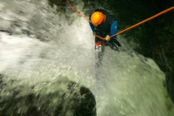 Beginner Canyoning trip in bali "Banyuwana canyon" - Breakfast, briefings, and gear: getting suited up the right way