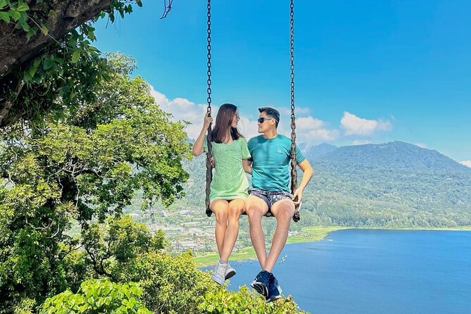 Celukan Bawang private North Bali Nature Tour - Twin Lake View in Wanagiri: a cool-weather pause