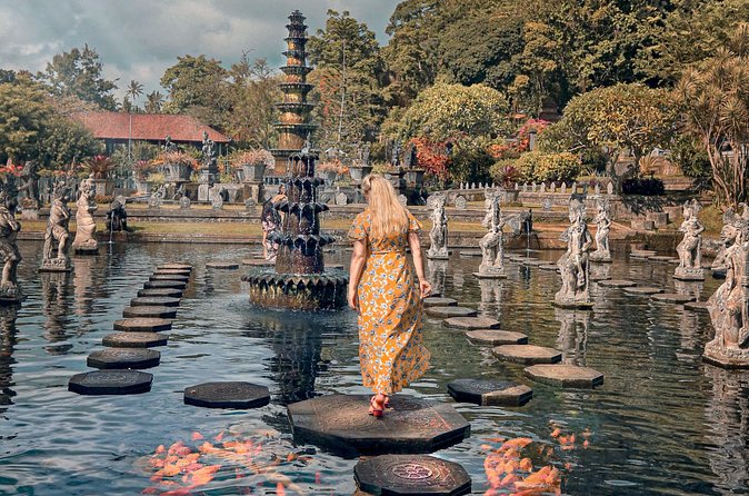 Discover East Bali: Snorkeling Blue lagoon & Instagramable Spots - Practical Tips That Make Your Photos (and Day) Easier