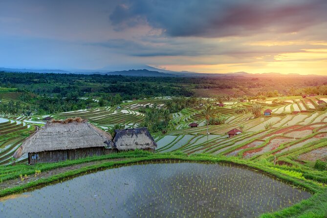 Discover Hidden Waterfall, Unesco Rice Terraces and Mountain Temple - Morning setup: pickup, air-conditioning, and a realistic 8-hour day