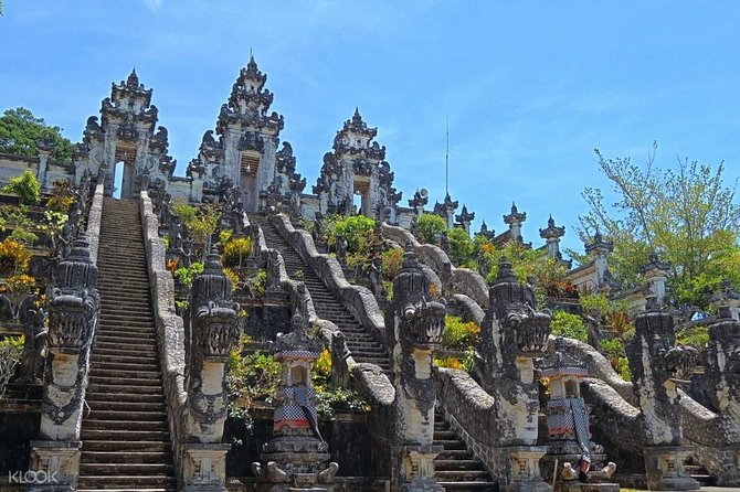 East Bali and Lempuyang Temple Tour - Tirta Gangga Water Palace: Walking the Royal Water Aesthetic