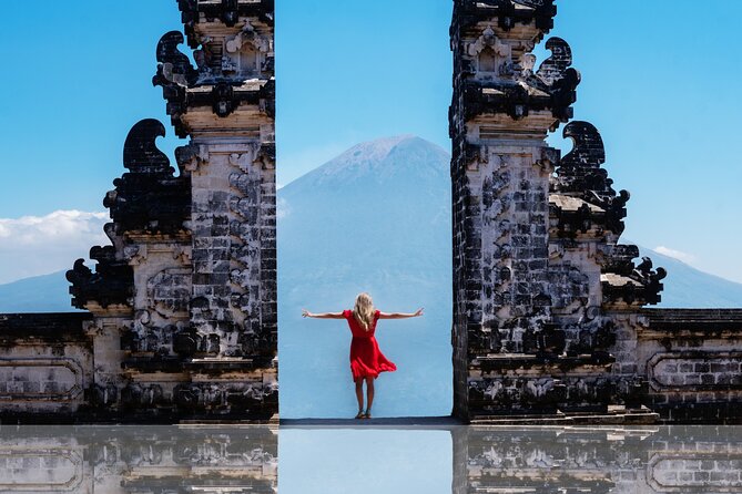 East Bali Lempuyang Temple Tirta Gangga and Waterfall Tour - East Bali in one day: temples, water palaces, and a place to cool off