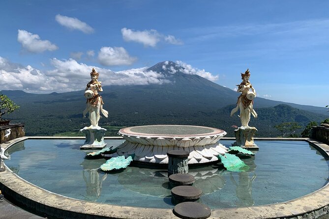 East Bali Lempuyang Temple Tirta Gangga and Waterfall Tour - Timing and logistics for a smooth 10-hour East Bali day