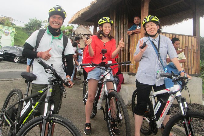 Electric bicycle tour in Jatiluwih UNESCO site - What to bring for a comfy 5-hour outing