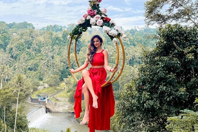 Experience Full Day to Bali Swing Temple and Monkey Forest - Ubud Monkey Forest: enjoy the show, manage your phone, and watch the vibe