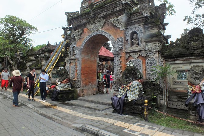 Famous Ubud villlage and Dance Tour with Rice Terrace And Waterfall Visit - Tegenungan Waterfall: a scenic stop with a clear time box
