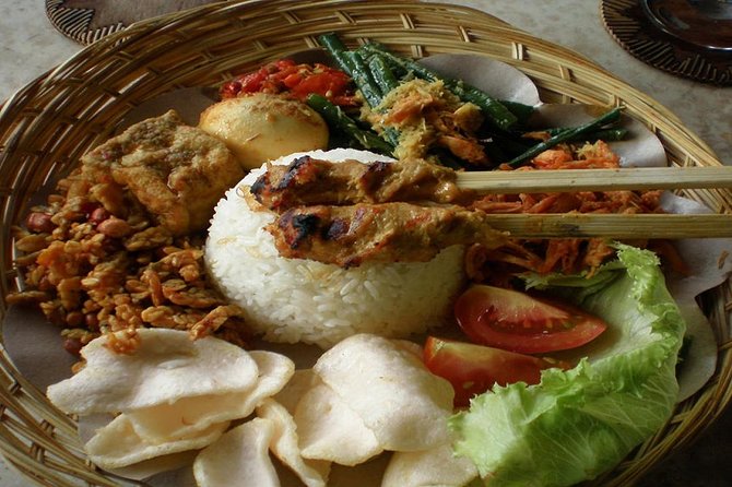 From Ubud : Ubud Balinese cooking class with Market tour - The Cooking Session: Spice Paste First, Then 9 Dishes