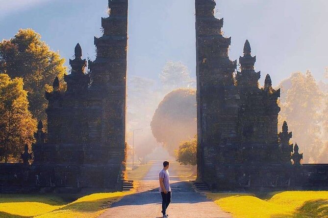 Full-Day Tour to Water Temples and UNESCO Rice Terraces in Bali - Ulun Danu Bratan Water Temple: the lake-temple mood setter