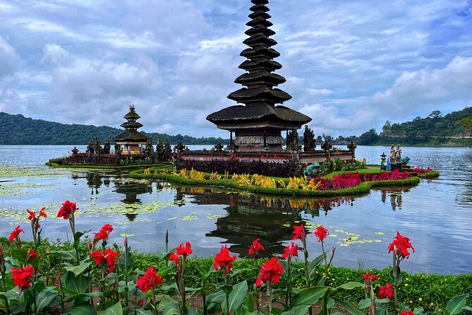 Full-Day Tour to Water Temples and UNESCO Rice Terraces in Bali - Price and logistics: what you’re really paying for