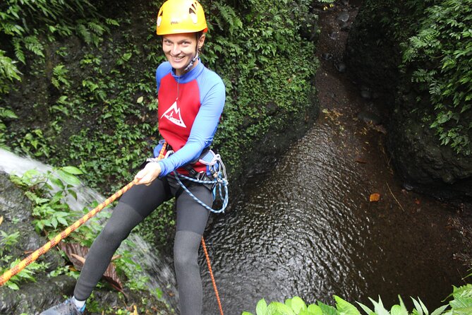 Fun Canyoning in Gitgit Canyon - Entering Gitgit Canyon’s volcanic gorge (and why the 6:00 am start works)