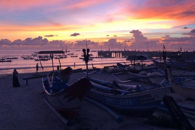 Half Day Uluwatu Temple Sunset, Kecak Dance and Seafood Dinner - Jimbaran Beach for Seafood Dinner: Time to Eat, Not Just Stand Around