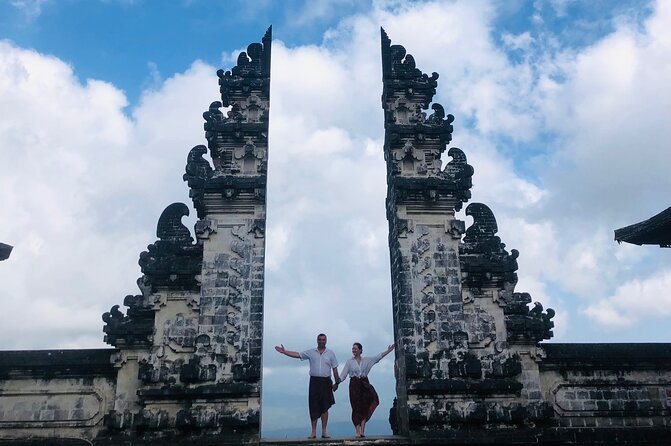 Heaven Gate Lempuyang and Tirta Gangga - The guide matters: Sindu Bali Driver and a culture-first approach