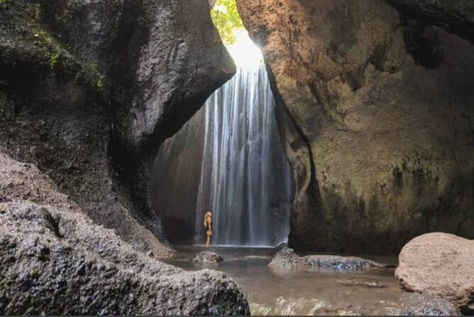 Heaven Gate, Tirtagangga and Tukad Cepung Waterfall - All Inclusive - Timing, the long drive, and how to plan your day around it