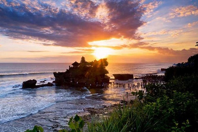 Hidden Nungnung Waterfall and Tanah Lot sunset Private Tour - Taman Ayun Temple: A Calm Garden-Temple Start