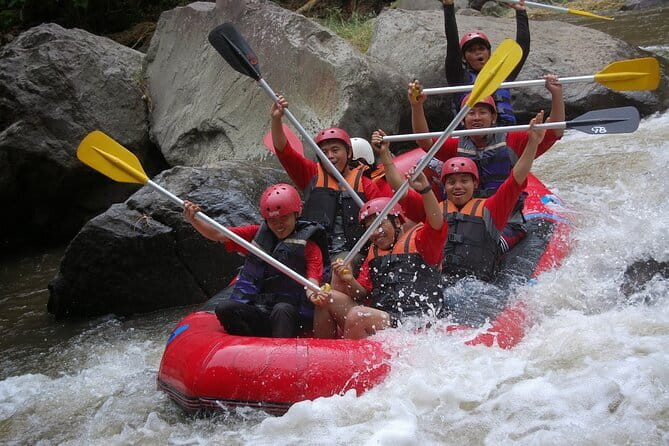 Infinity Bali Rafting Ubud Combine 1,5 hrs Quad Bike - The In-Between Break: Lunch and Gear Reset