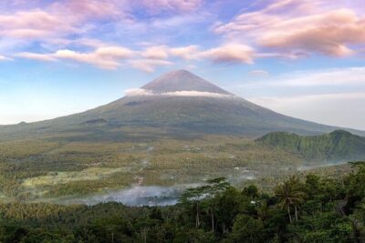Instagram Tour Popular Spot in Bali - Private & All-inclusive - Stop 1: Lempuyang Temple and the split Gate of Heaven look