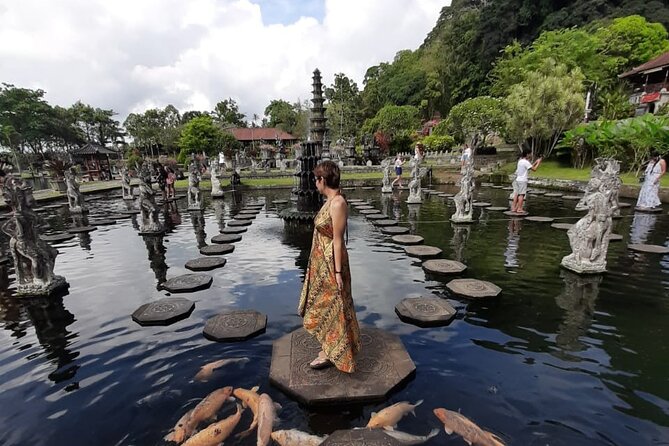 Instagram Tour Popular Spot in Bali - Private & All-inclusive - Guide and photographer style: the real secret ingredient