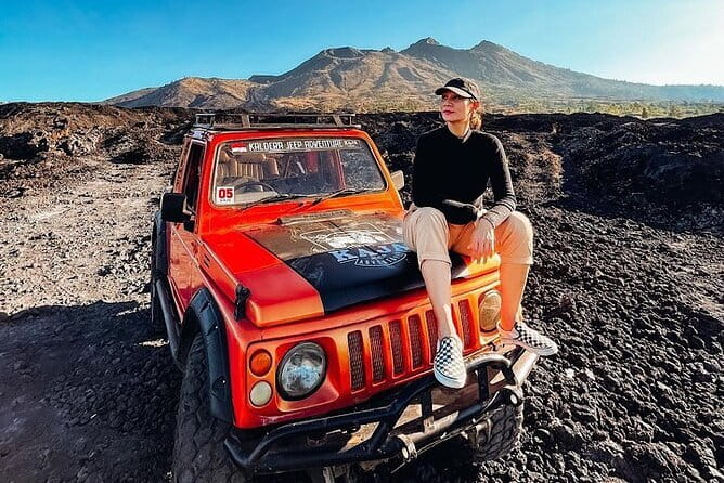 JEEP Batur Sunrise Experience - Black lava, black stones, and black sands: the photo stops that earn their place