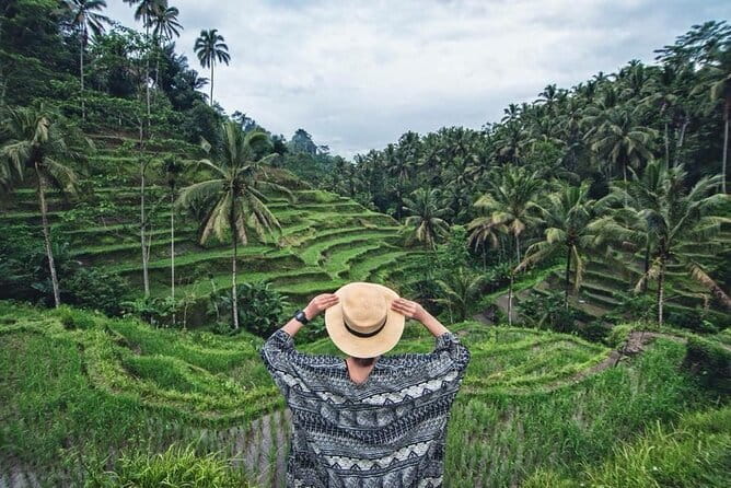 Jeep Mount Batur and Hot Springs with instagram fotos - Made Bali Vacation Travel: Guide Energy That Turns the Morning Into a Real Memory