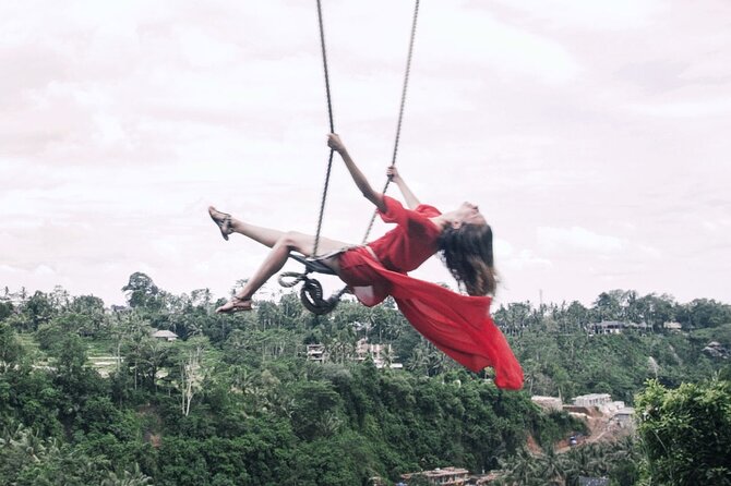 Jungle Swing - Volcano - Water Temple - Monkey Forest and Waterfall Tour - Entering the waterfall mood at Tegenungan