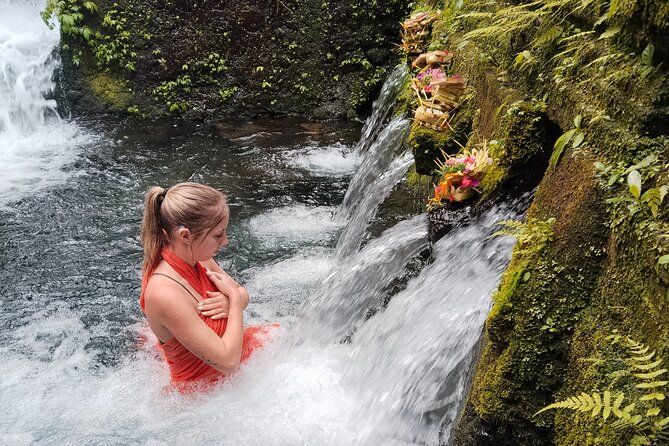 Melukat Purification Ceremony at Mengening Temple - Key highlights at Mengening Temple Melukat