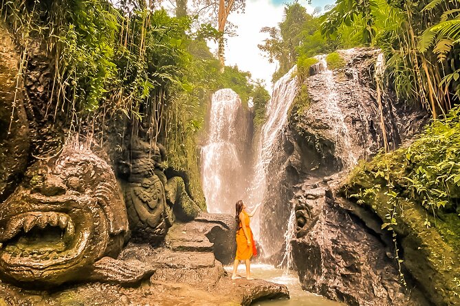 Melukat - The Purification Ceremony at Tirta Empul Temple - Kanto Lampo Waterfall and Tibumana Waterfall: Finishing With More Cool Air